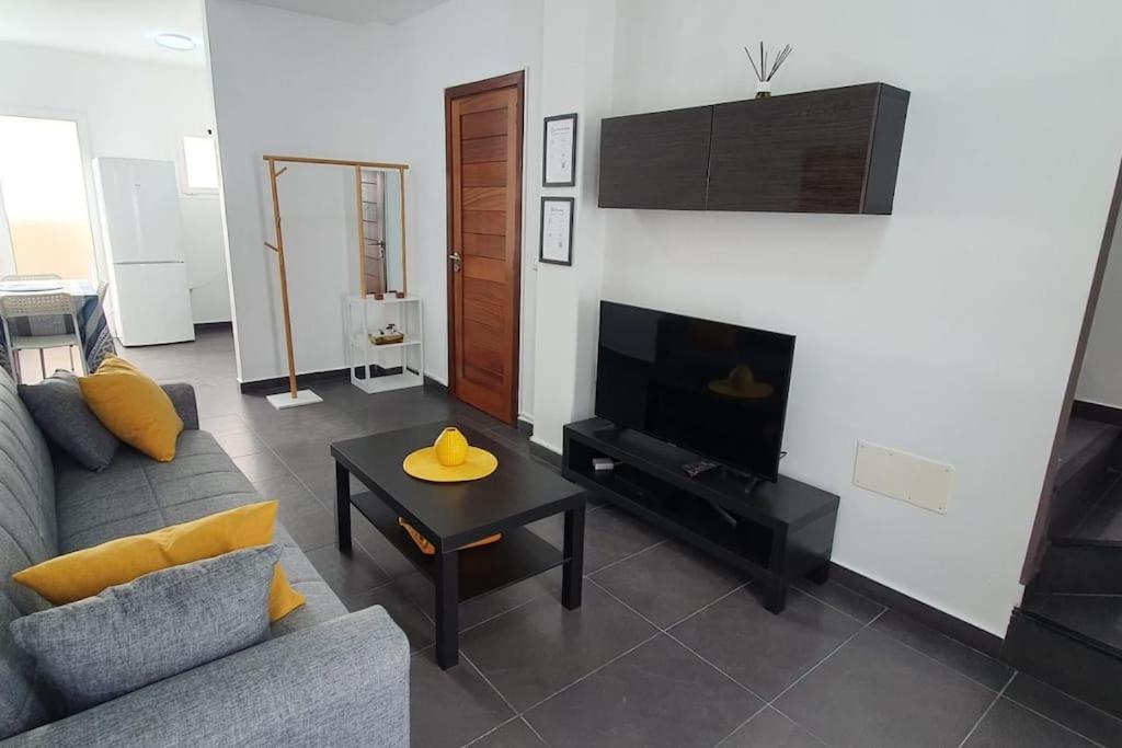 Casa Mivic Apartment Tias Exterior photo